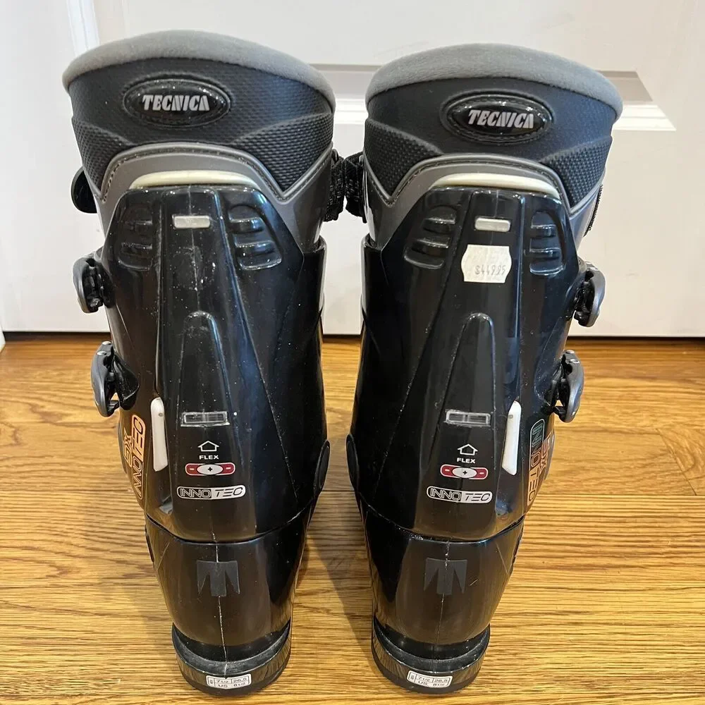Tecnica 5X Innotec Ski Boots Made In Italy Mens Size 8.5 New Old Stock MSRP $449